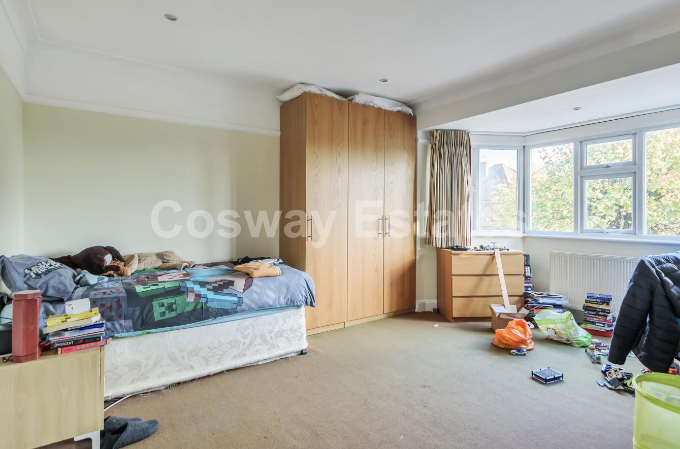Sydney Grove, London